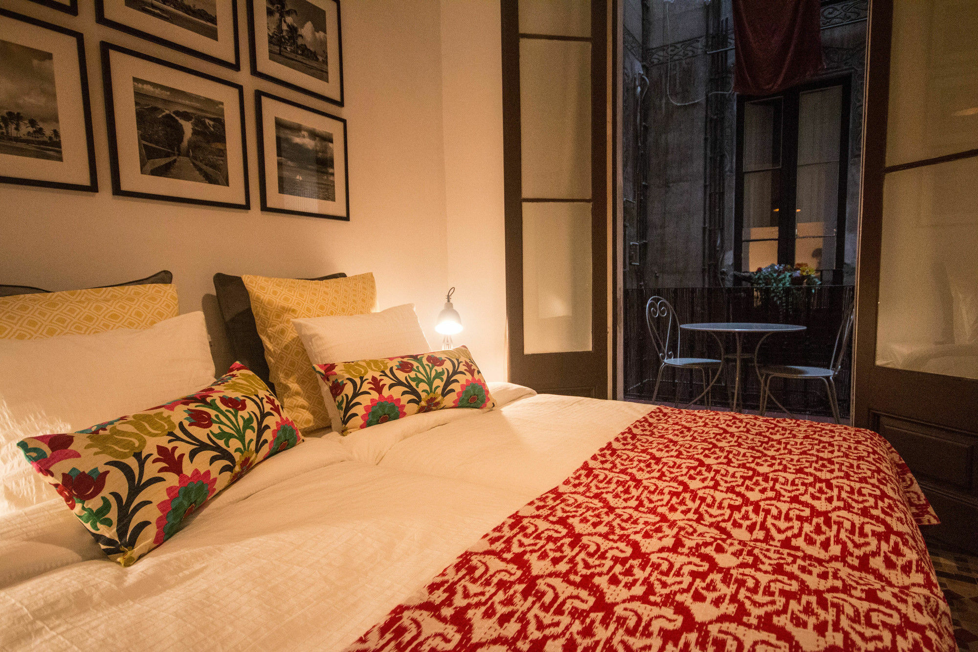 Apartment Way To Bcn Casa Rovira *