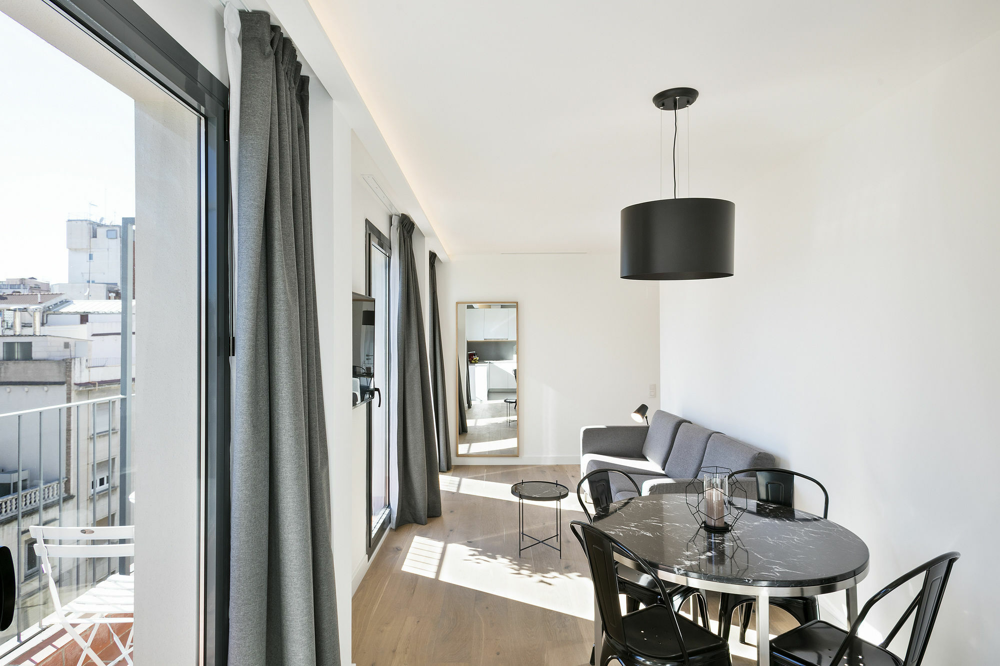 Appart hôtel Murmuri Mercader 4*