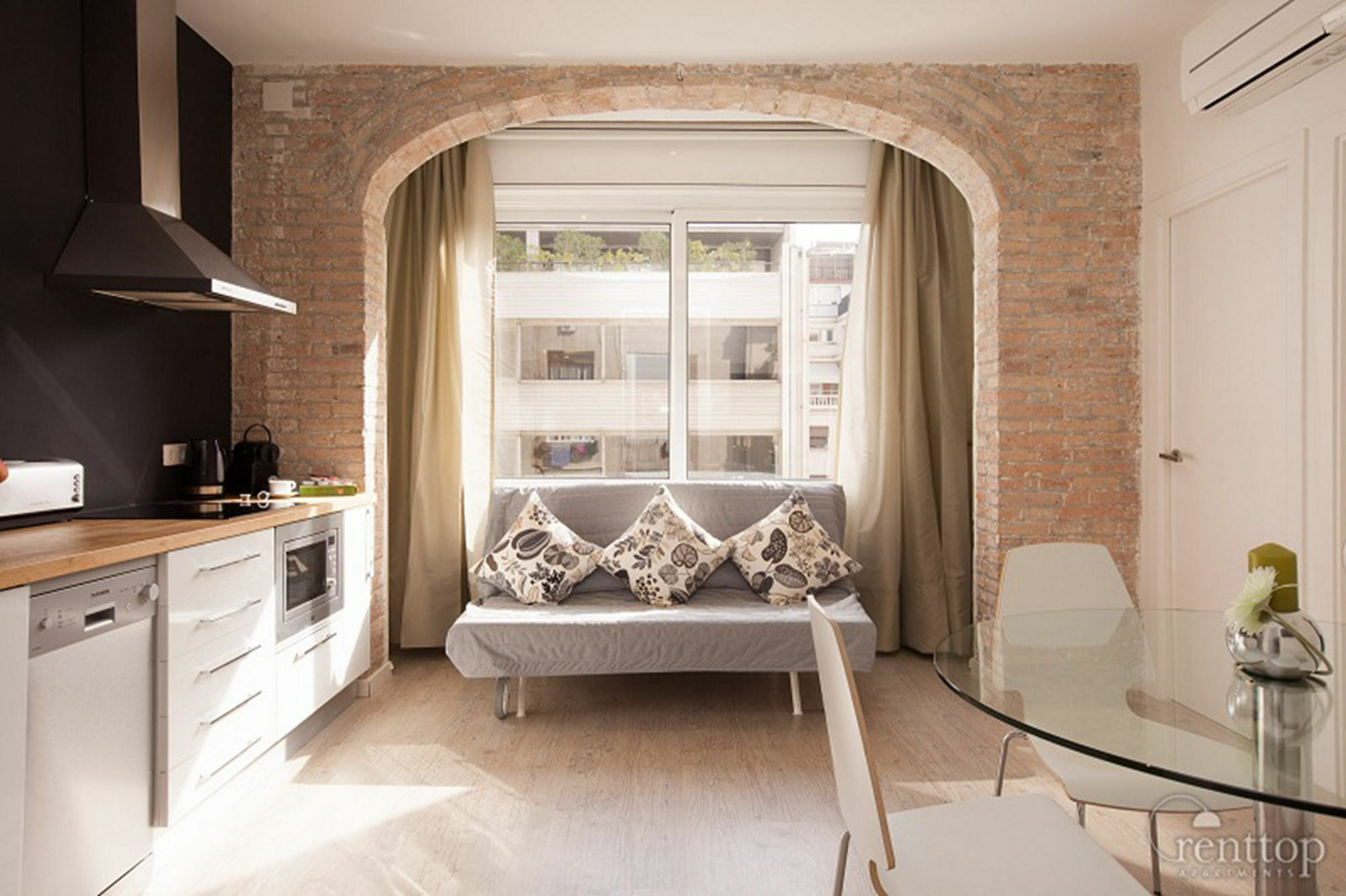 Rent Aparments Diagonal-aribau Appartement Barcelona