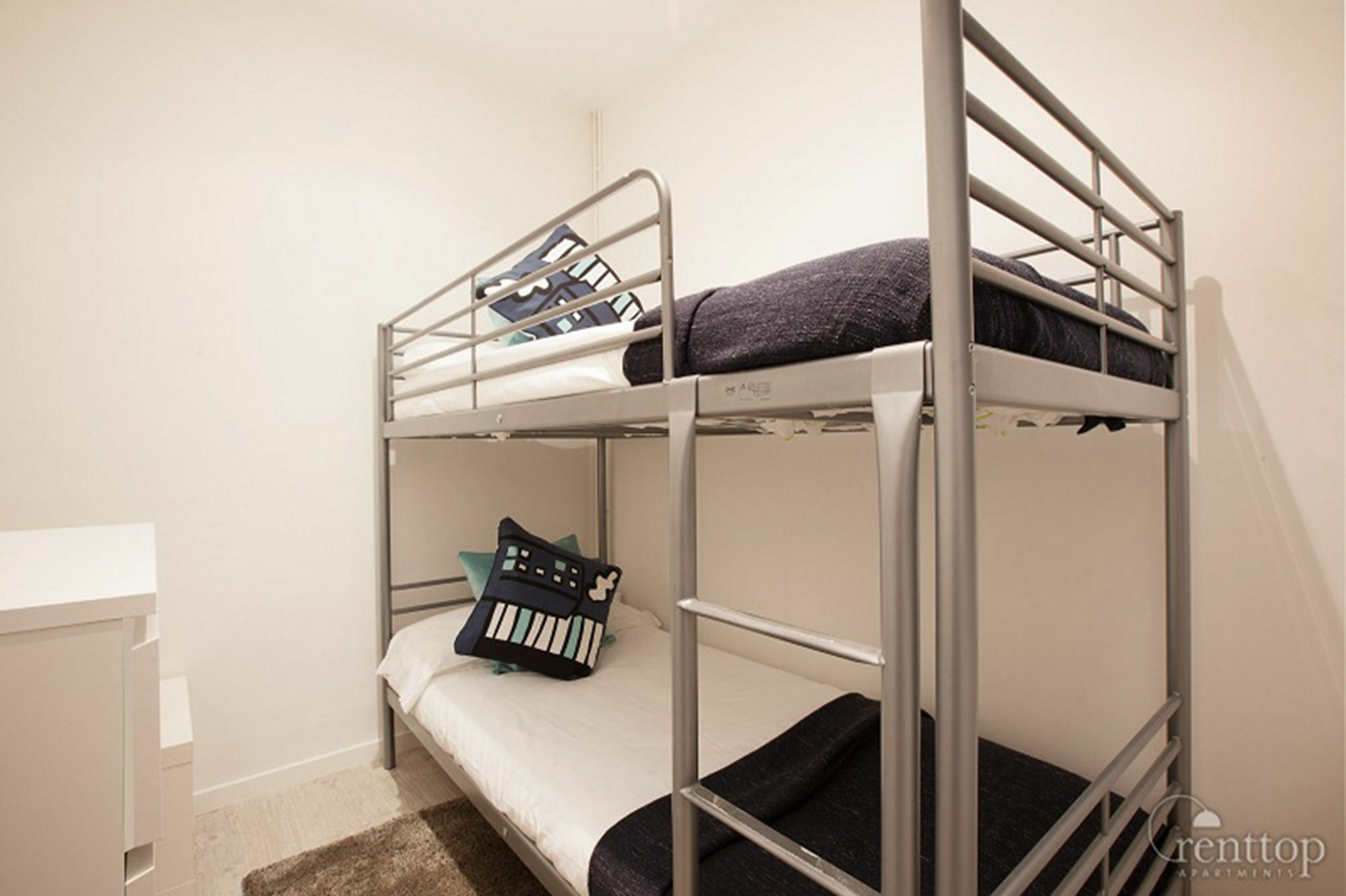 Rent Aparments Diagonal-aribau * Barcelona