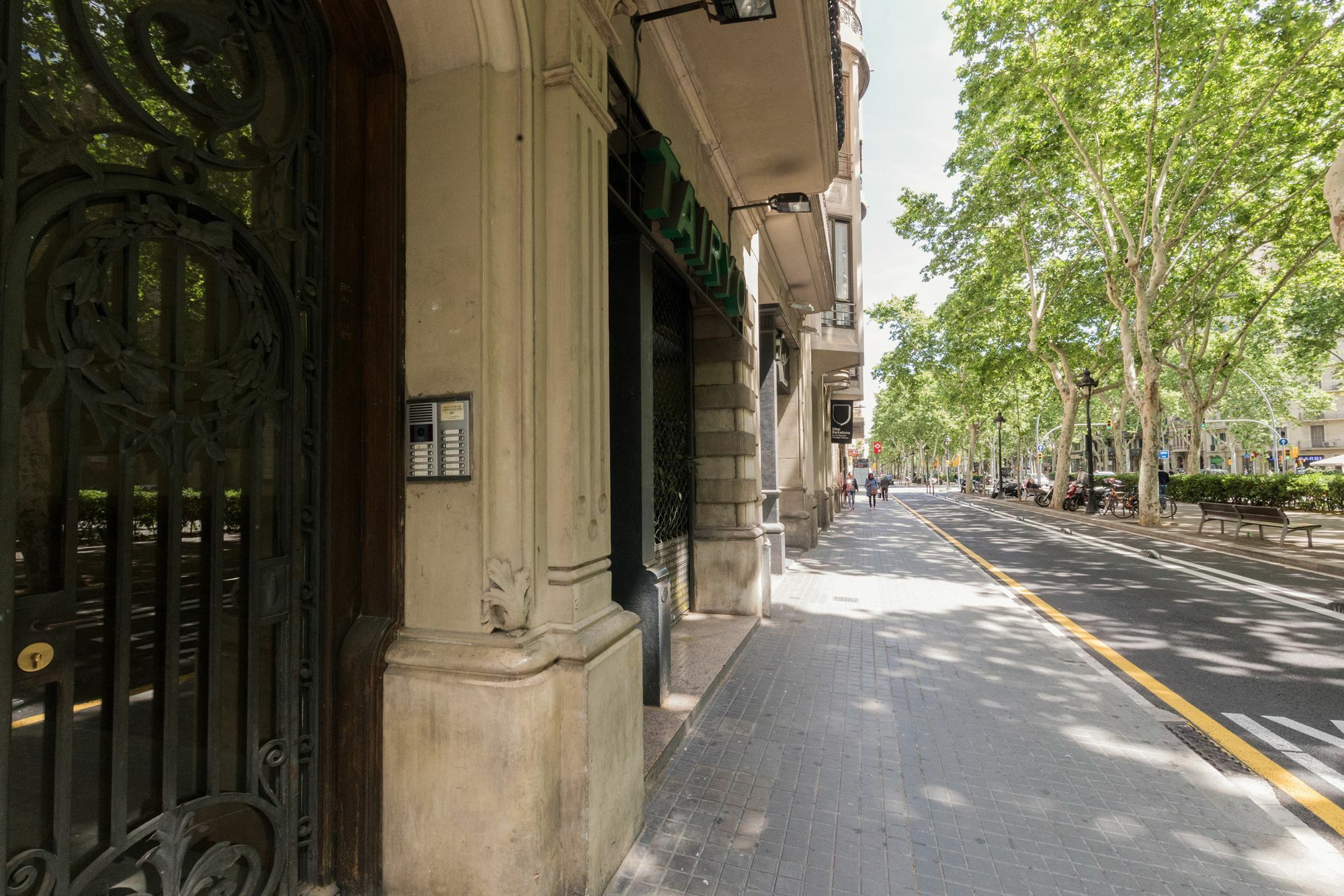 Montaber - Gran Via - Rocafort Apartment *