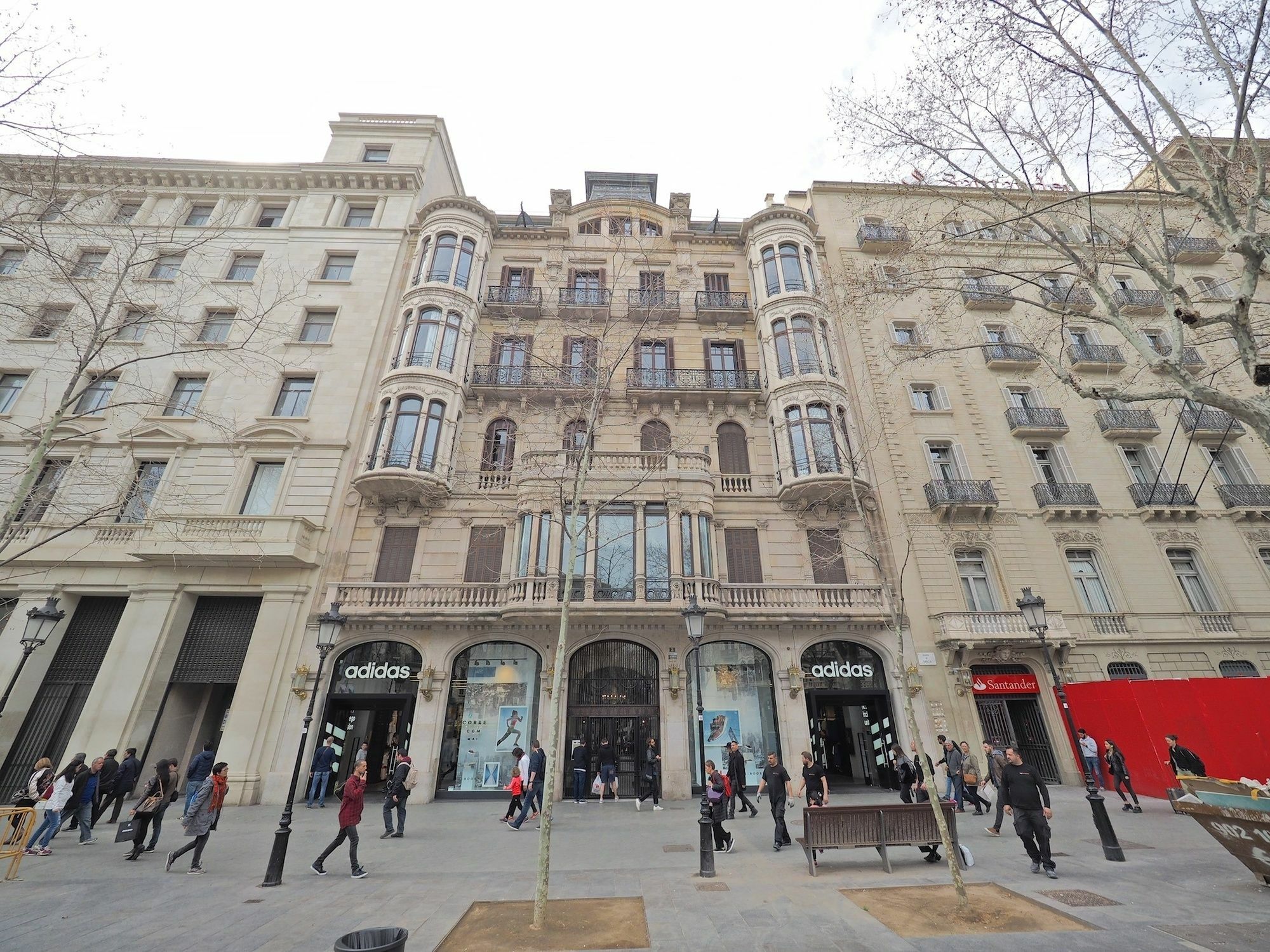 Paseo De Gracia Design *