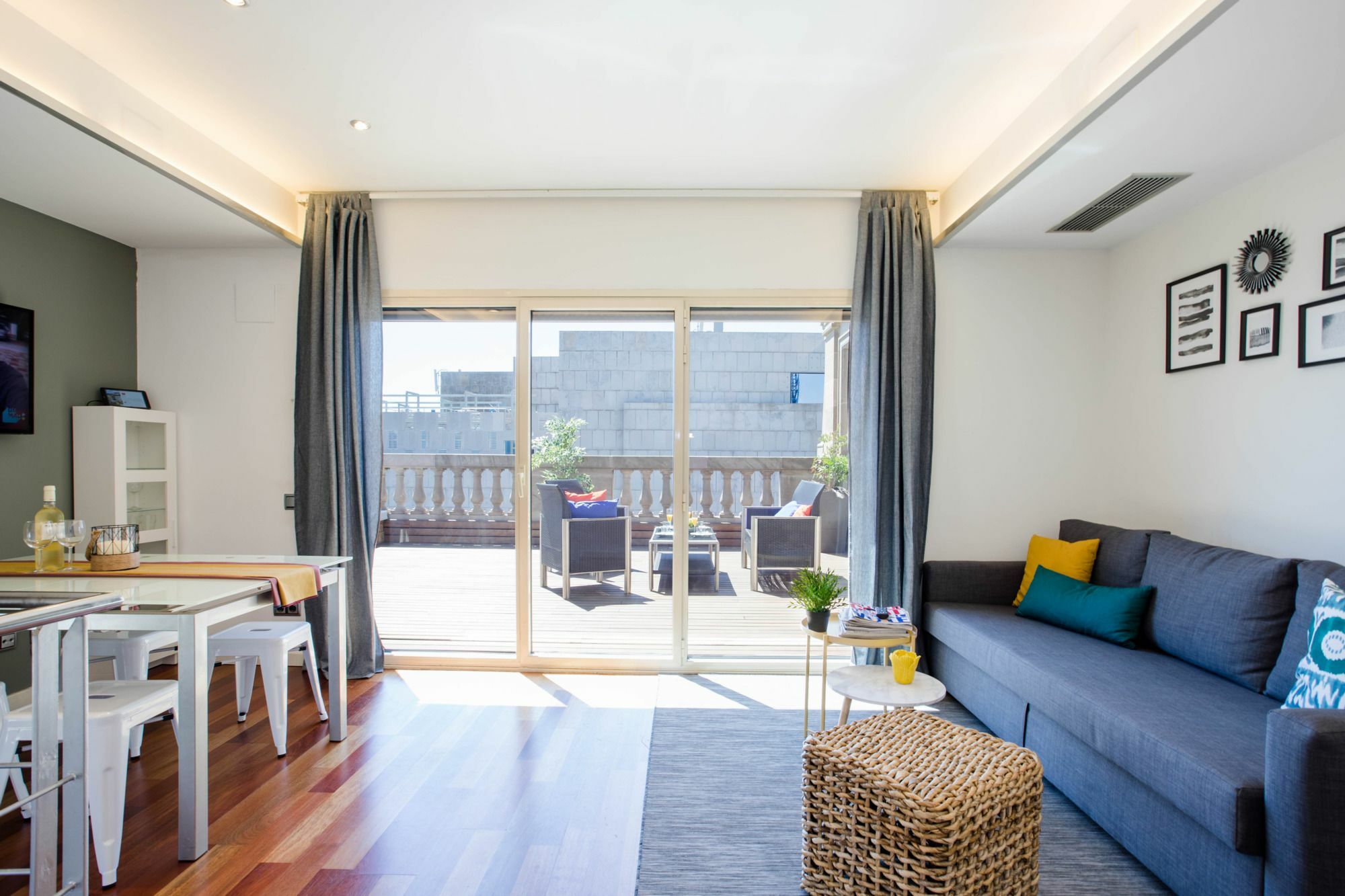 Unique - Placa Catalunya Apartment *