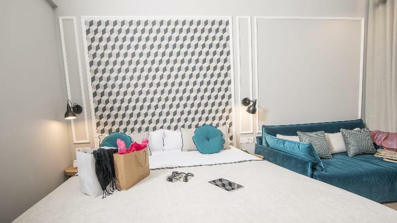 Mosaic By Ona Hotel