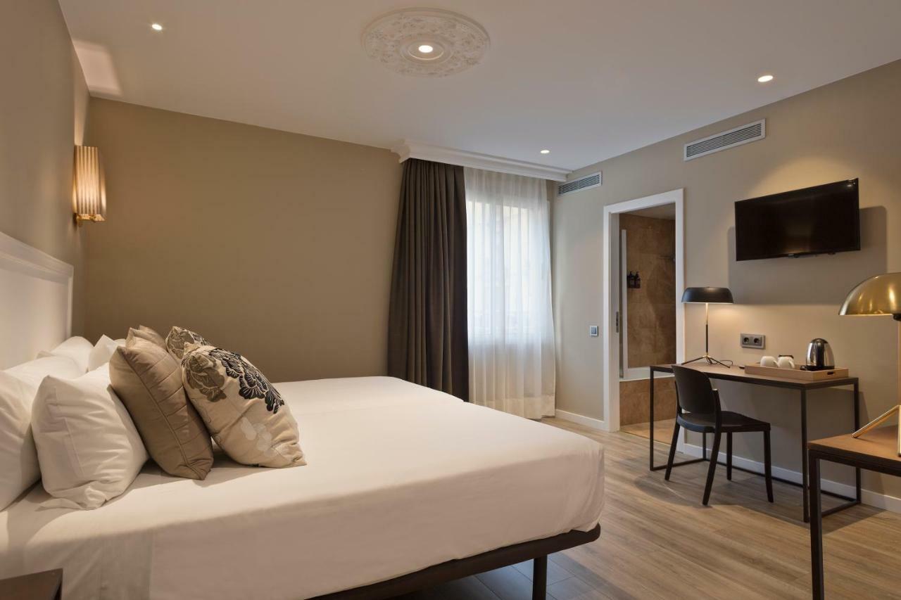 Acta Splendid Hotel 3*