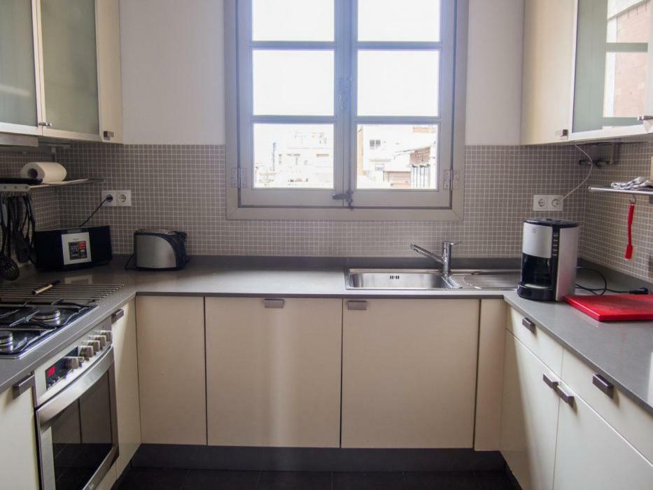 Torres Rojo Apartment