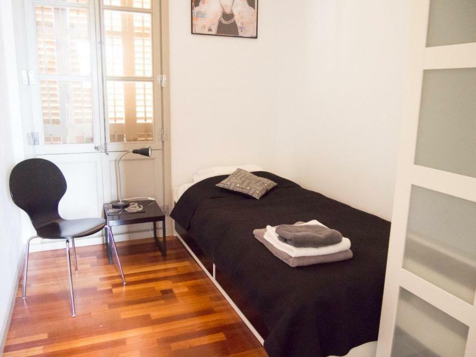 Torres Rojo Apartment *