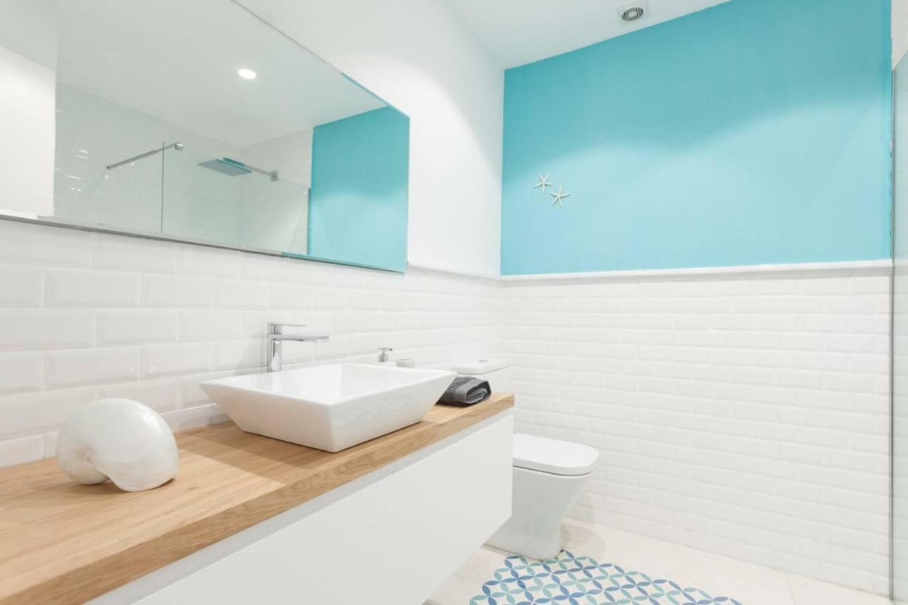 Stylish With Terrace For Couple Or Family Apartment