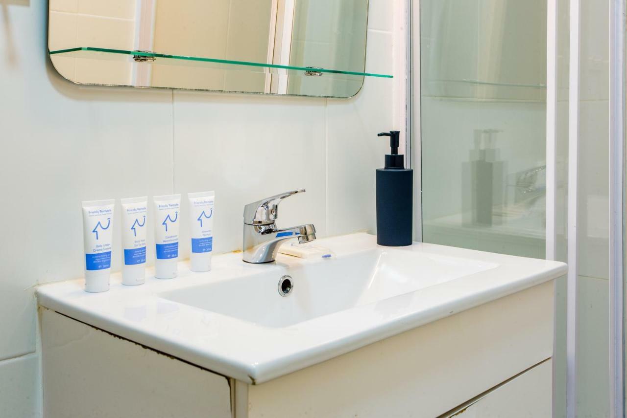Friendly Rocafort Eixample Apartamento Barcelona