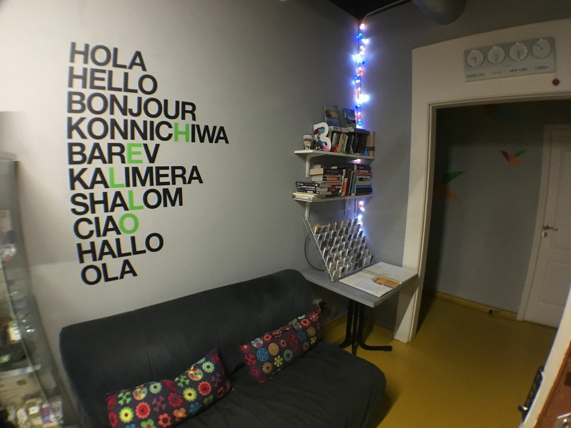 Sleep - Certified Eco Youth Hostel Barcelona
