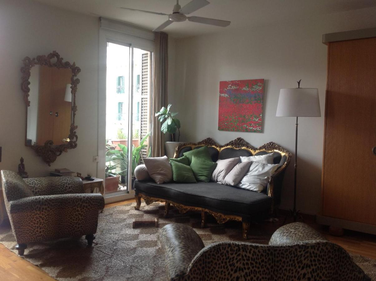 Spacious & Comfortable Flat In Centric Eixample Appartement Barcelona