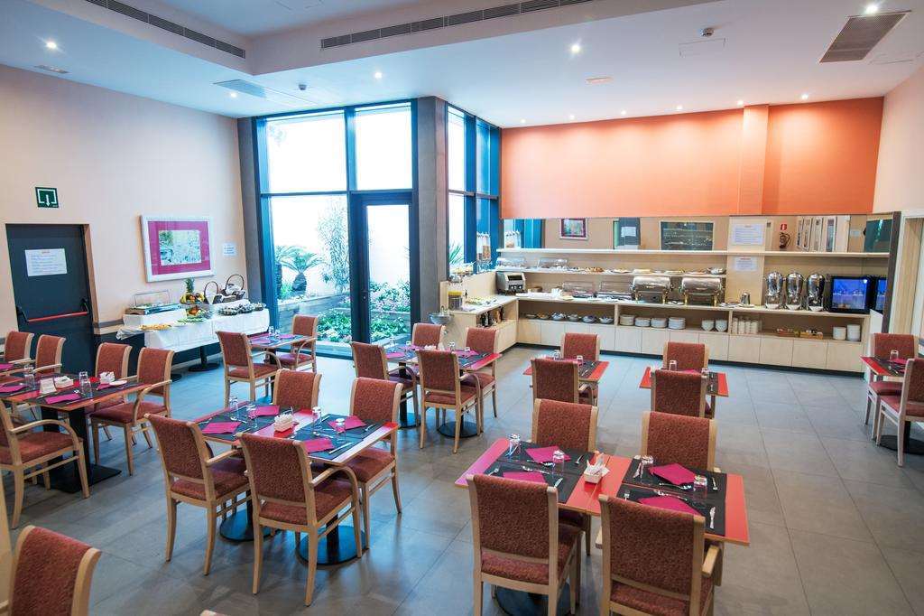 Hotel Petit Palace Trencadis