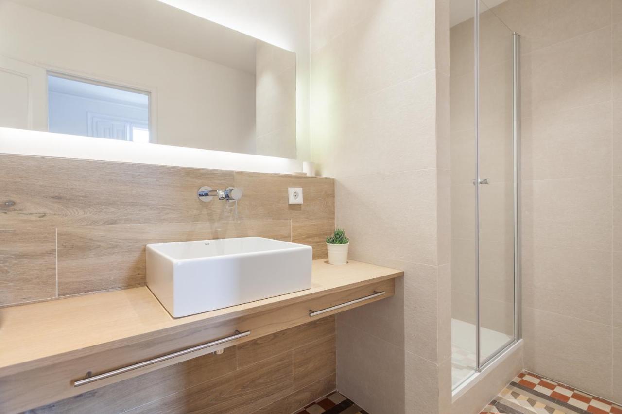 Flateli Pelayo H5 Barcelone