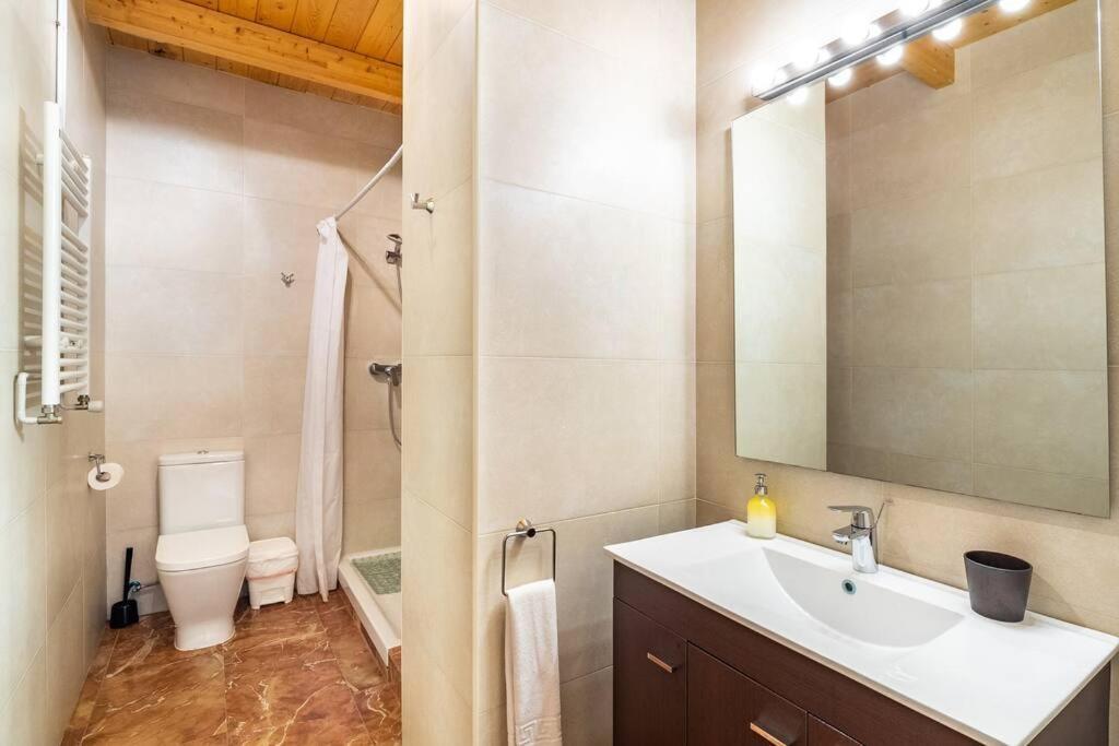 Spacious Sagrada Familia Apartamento