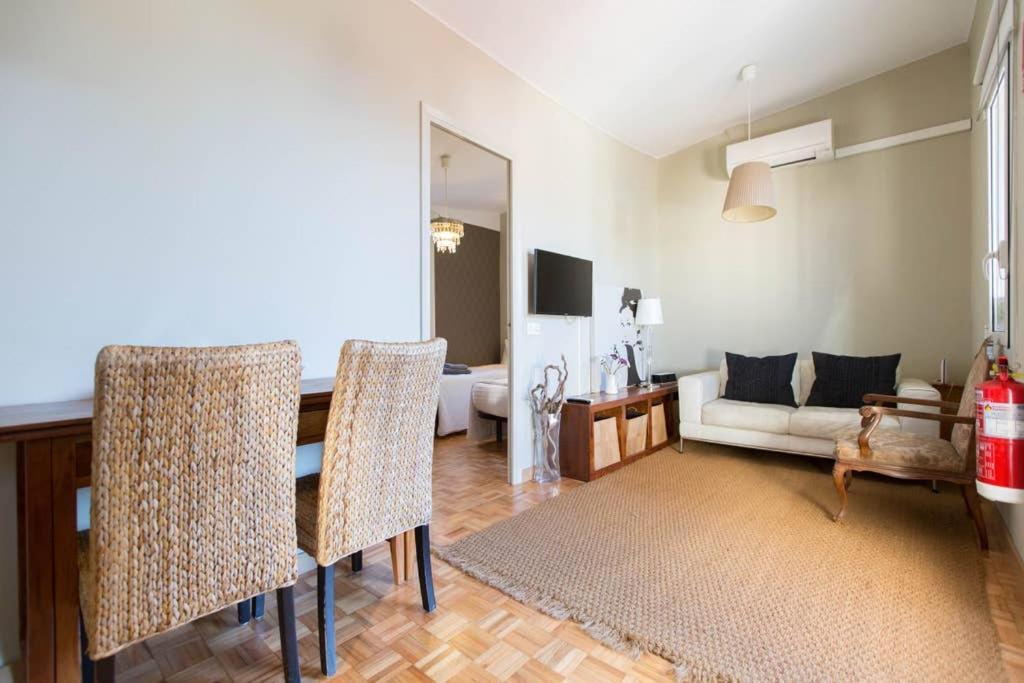 Lovely Apartment With A Terrace Apartment *