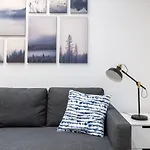 Cozy Studio Apartment 5 Min From Camp Nou