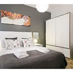Stay U-Nique Apartments Napols I