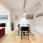 Ab Eixample Viladomat Apartments