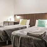 Traveller House 7 Bedroom Apartment