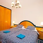 Apartment Pg Gracia - Valencia By Interhome