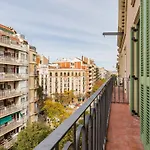 4Br - 2Bh Apartment 2 Min From Sagrada Familia
