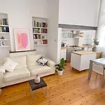 Artsy Apartment In Poble Sec - Plaza Espanya