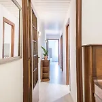 Spacious 3 Bed Apt In The Heart Of Sant Antoni