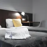 Traveller House 8 Bedroom Apartment