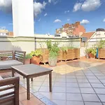 Zhenyu Apartments