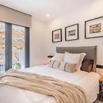 Apartsnoubcn Equador Les Corts