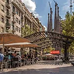 Habitat Apartments Sweet Sagrada Familia