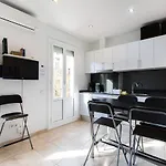 Nice Apartment In Gracia - Torrent De L\'Olla