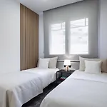 Apartsnoubcn Equador Les Corts