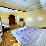 Villarroel Habitaciones