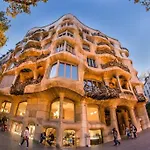 Canela Homes Barcelona Art