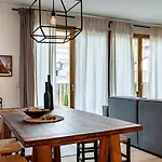 Beni - 1 Bedroom Apartment With Pool And Terrace In Gracia