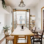 Llanos - Two Bedroom Apartment In Heart Of The City