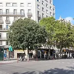 Barcelona - Eixample Entresuelo