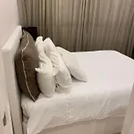 Habitacion Doble Con Bano Privado En Barcelona