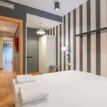 2 Bedroom With Balcony In Eixample 3-2