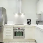 4Bedroom Apartment With A Balcony In Las Ramblas 1 2