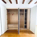 Nou De La Rambla 1