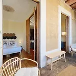 Paseo St Joan Classic 4Bd For 10 Guests
