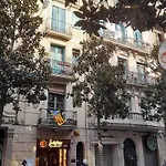 La Casa De Laura Nisia B&B