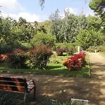 Aparteasy - Balcony, Quiet, Sunny Apartment