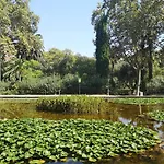 Aparteasy - Balcony, Quiet, Sunny Apartment