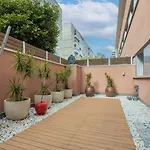Pool Luxury 2 Bedrooms - 2 Terraces - Parking - Long Term