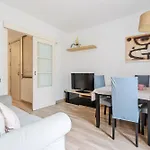 FridaysFlats, Sagrado Silencio - 3 BDR right by Sagrada Familia