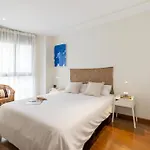 Les Corts Exclusive Apartments By Olala Homes