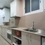 Family Apartment Plaza Espana 2